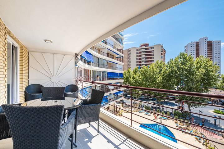 Gîte pour 5 personnes, avec terrasse à Benidorm - 3