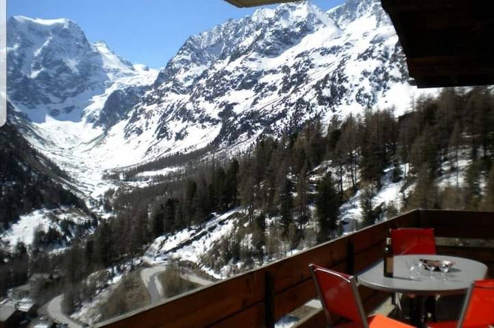 Gîte pour 8 personnes dans Arolla