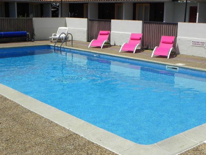 Hôtel pour 2 personnes, avec Piscine à Hourtin