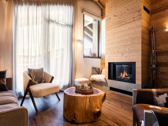Ganze Wohnung, Wunderschöne 4-Zi. Whg. in Plagne Montalbert mit Kamin, WIFI, Parkplatz & Terrasse in La Plagne, Aime-la-Plagne