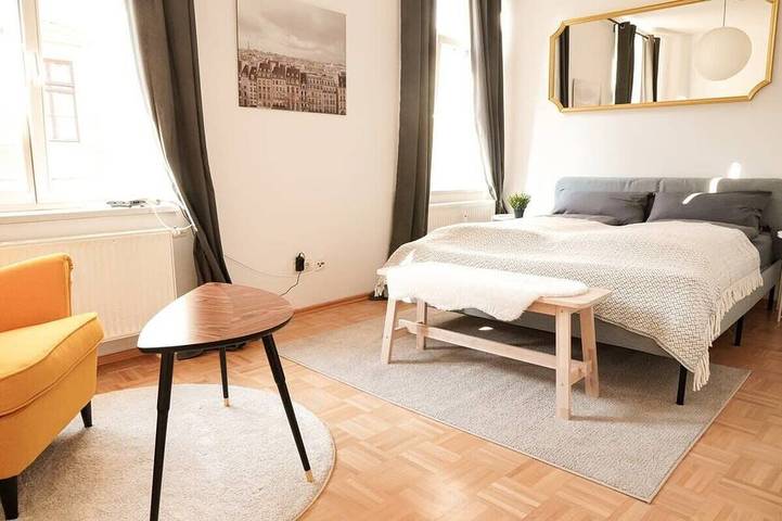 Ganze Wohnung, Fullhouse | Halle | Ab7 Medium Deluxe | Balkon in Halle, Saale-Unstrut