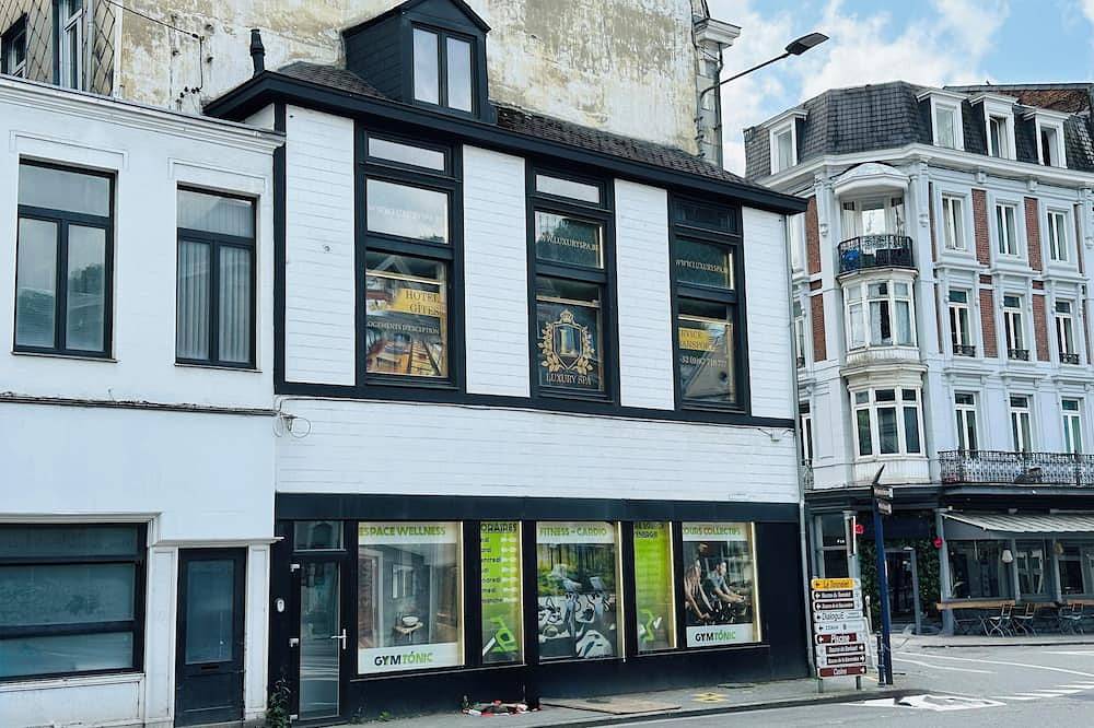 Accommodation only 140cm wide in the Spa in SPA, Liegi e dintorni