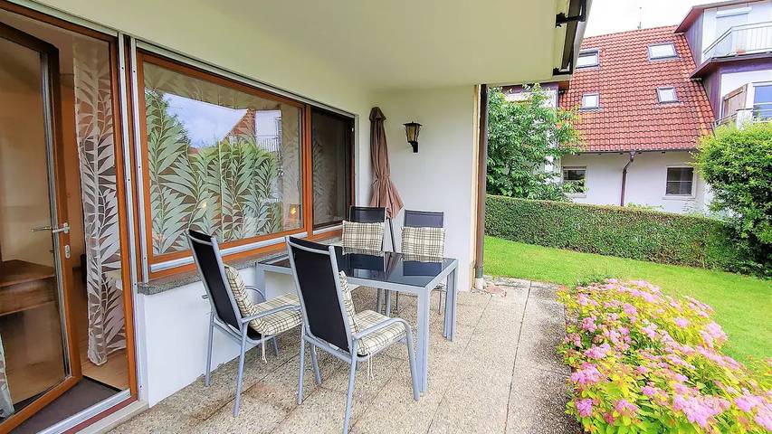 Ferienwohnung für 5 Personen, mit Garten und Terrasse in Daisendorf
