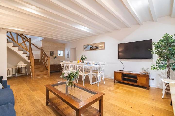 Location de vacances pour 12 personnes, avec jardin à Quincy-Voisins - 4