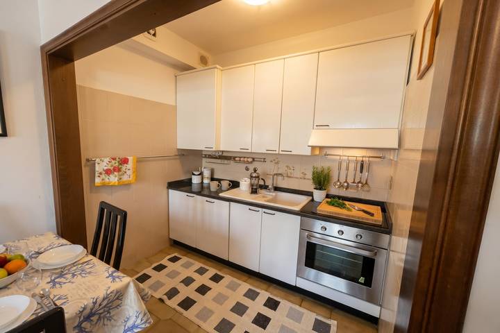 Appartement entier, Appartamento Magenta - Apartment with Sunny Balcony in Loano, Riviera di Ponente