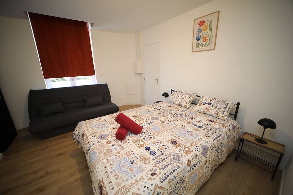 Appartement entier, Eden , L'élégant! Seul, en couple ou en famille. in Cambrai, Département Nord