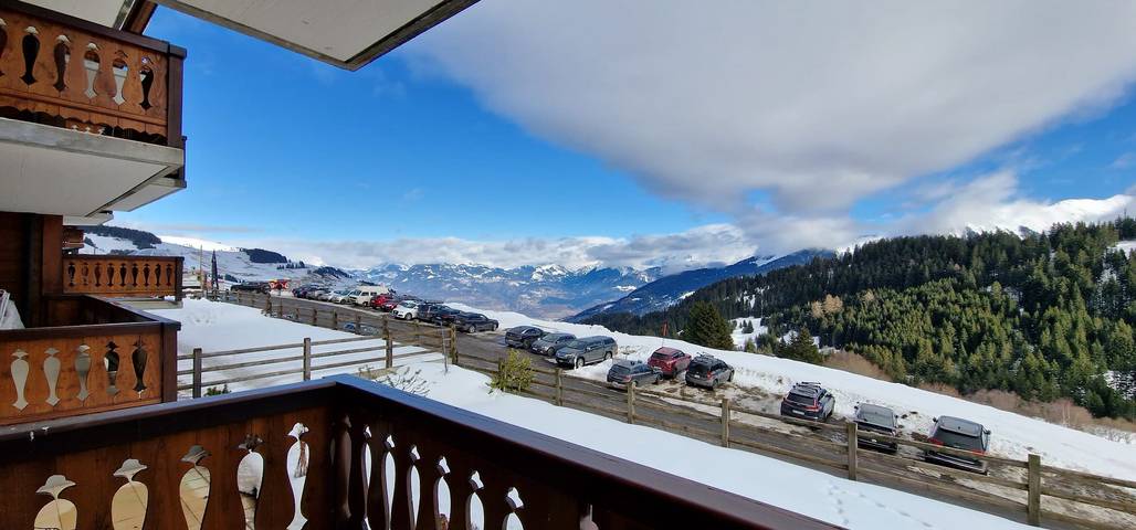 Gîte pour 8 personnes, avec terrasse dans Champoussin - 4