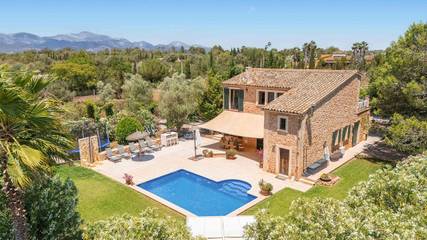 Finca für Gruppen für 8 Personen, mit Garten und Pool in Sencelles