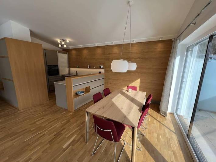 Ferienwohnung für 6 Personen, mit Garten und Terrasse sowie Ausblick in Bad Ischl