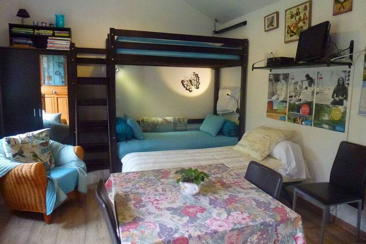 Gîte pour 3 personnes, avec jardin et terrasse
