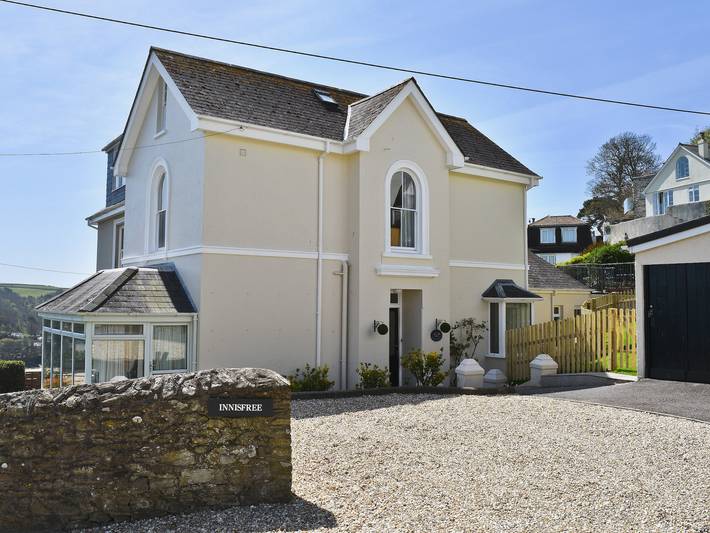 Cottage for 10 people, with garden in Salcombe