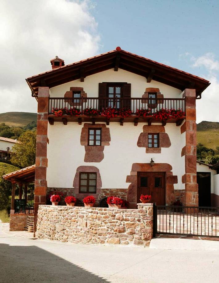 Casa de vacaciones para 8 personas, con Balcón y Terraza además de Jardín y Vistas en Valle de Baztan - 3