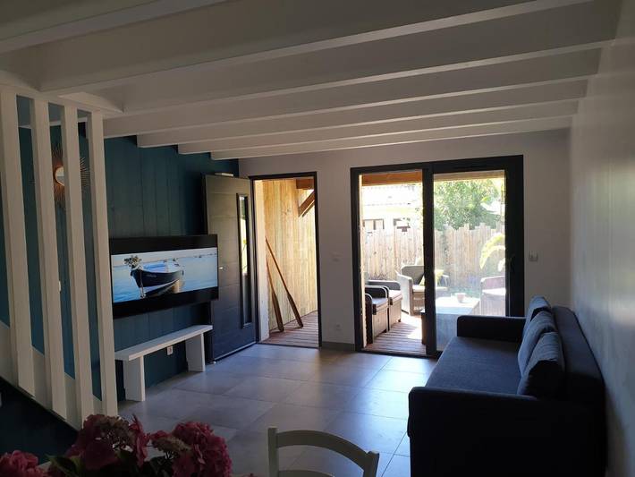 Gîte pour 6 personnes, avec jardin à Biganos - 3