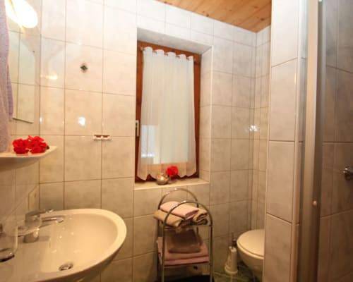 Gîte pour 5 personnes, avec sauna et piscine ainsi que jardin et vue à Wiesing - 3