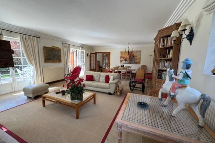 Ferienhaus für 10 Personen, mit Garten und Terrasse, kinderfreundlich - 1