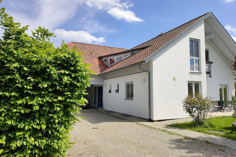 Ganze Wohnung, Gemütliche Wohnung in ruhiger Lage für Familien, Wanderer und Radfahrer in Schrozberg, Hohenlohe