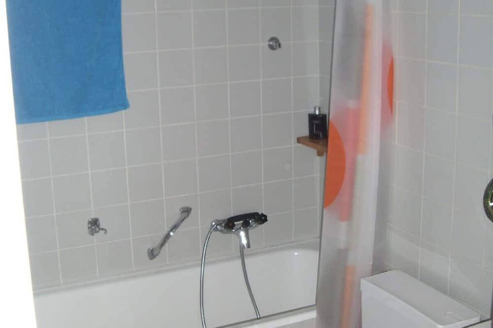 Appartement entier, Casa Smeraldo - Joli petit appartement très bien situé in Ascona, Alpes tessinoises