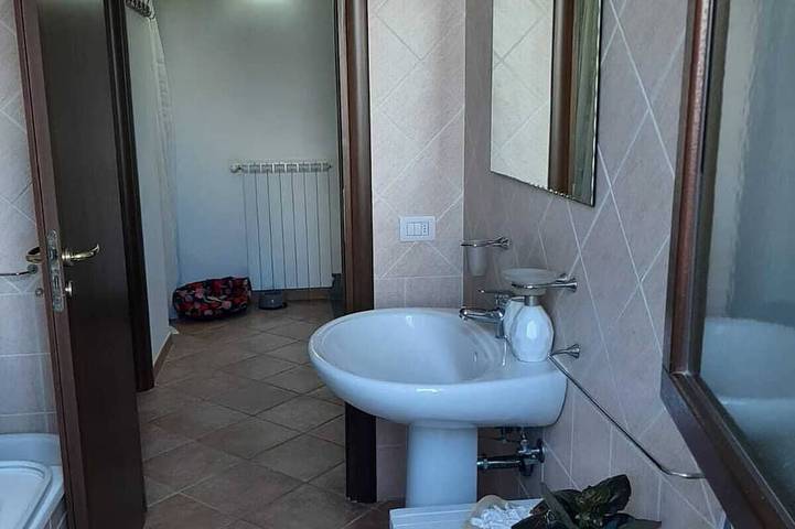 Ganze Wohnung, At Honey's house - Pet friendly apartment in Campagnano di Roma, Braccianosee