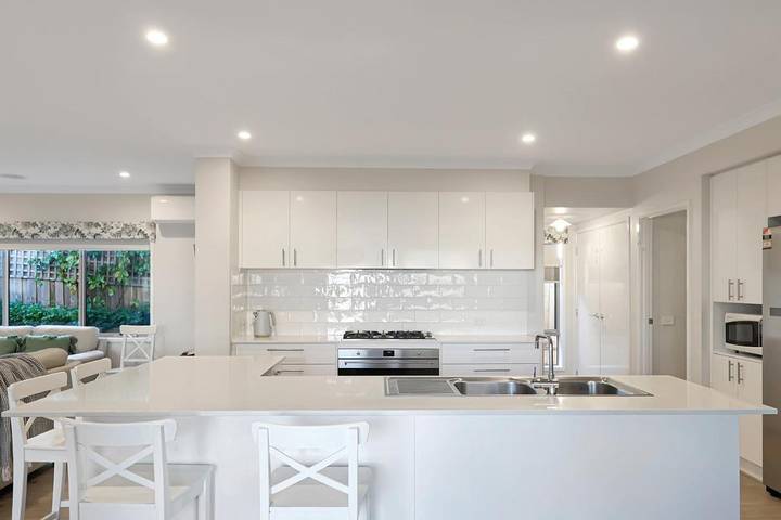 Villa voor 10 personen, met uitzicht en balkon in Victoria