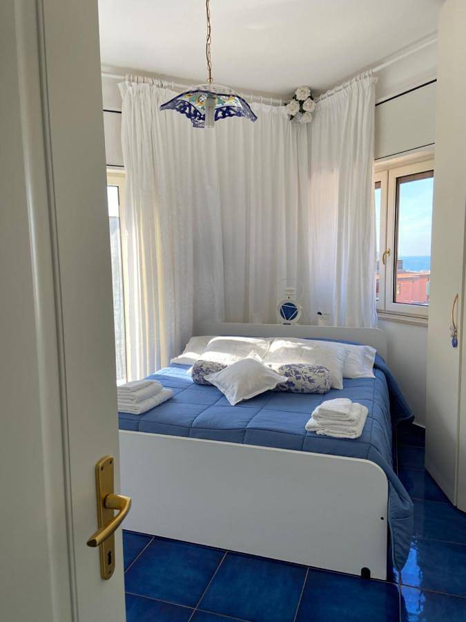Double Room with Balcony and Sea View in Maiori, Costiera amalfitana