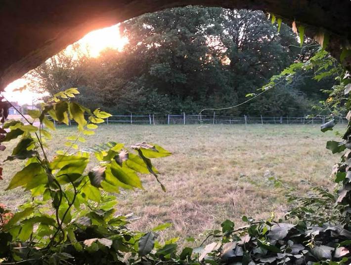 Gîte pour 17 personnes, avec vue et jardin, adapté aux familles dans Villebout