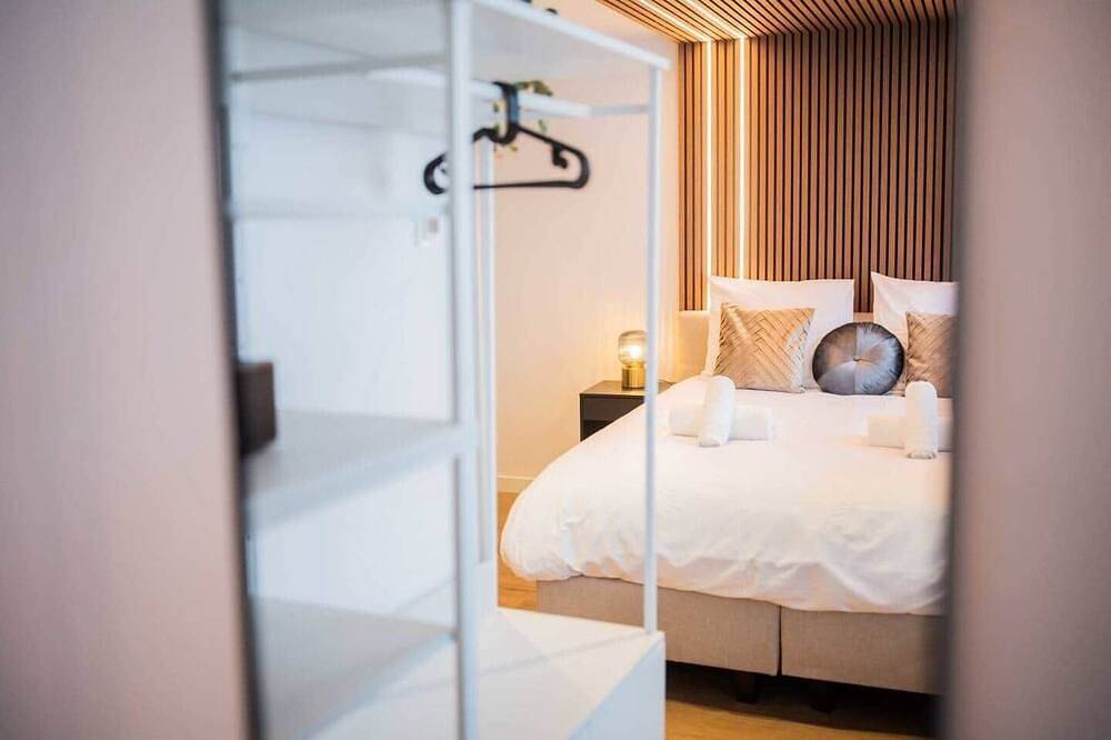 Entire apartment, Luxurious 35m² Designer Studio (R-51-A) in Eindhoven, North Brabant