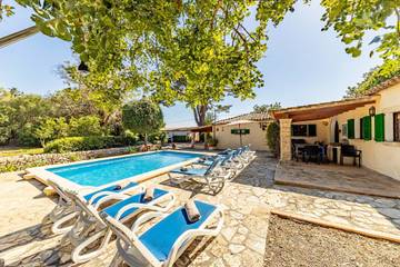 Finca in Pollença, Serra de Tramuntana für 8 