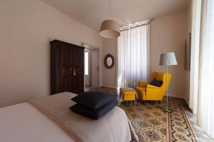 Holiday Home With Garden and Parking Cernobbio in Cernobbio, Comer See