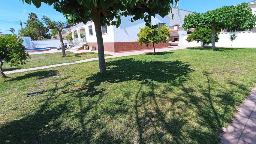 Casa rural para 6 personas, con jardín además de terraza y piscina, Se admiten mascotas en Vinaroz - 3
