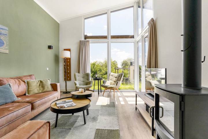 Bungalow für 6 Personen, mit Balkon/Terrasse und Terrasse an der Mosel - 2