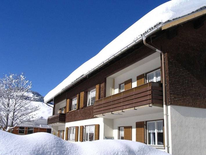 Location de vacances pour 6 personnes, avec Balcon et Jardin à Schoppernau