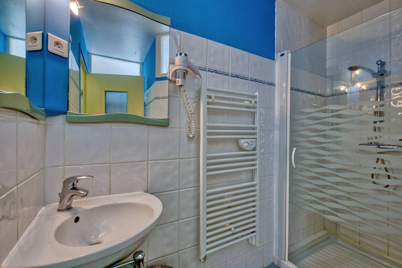 Large Family House by the Sea 2/10 People in Saint-Nazaire-sur-Charente, Rochefort region