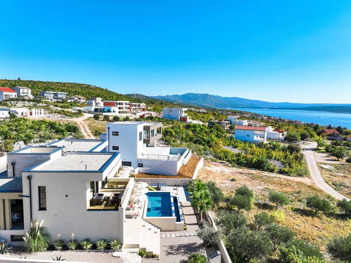 Villa für 10 Personen, mit Meerblick und Garten in Jasenice - 2