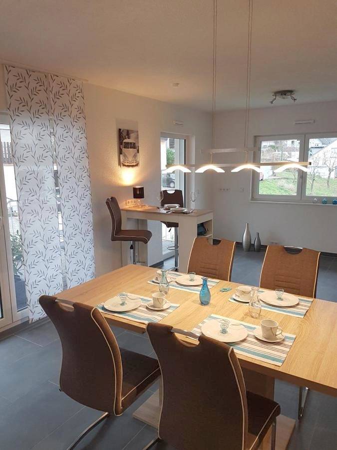 Ferienwohnung für 2 Personen, mit Balkon und Terrasse sowie Ausblick in Sankt Aldegund - 2