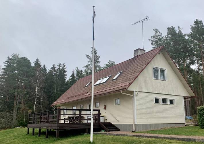 Ferienhaus für 15 Personen, mit Sauna und Garten sowie Terrasse und Ausblick in Estland