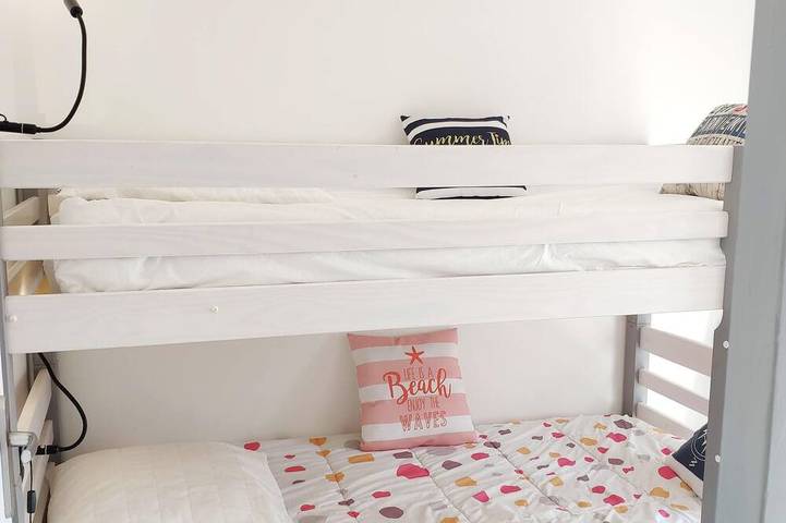 Location de vacances pour 4 personnes, avec jardin et terrasse, animaux acceptés dans Plage des sables d'or - 4