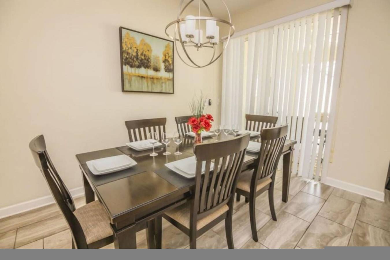 Magical Townhouse Stay Just Minutes from Disney! ✨ in Condado de Osceola