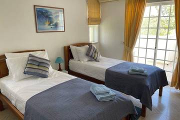 Villa for 8 People in Alvor, Faro District, Photo 4