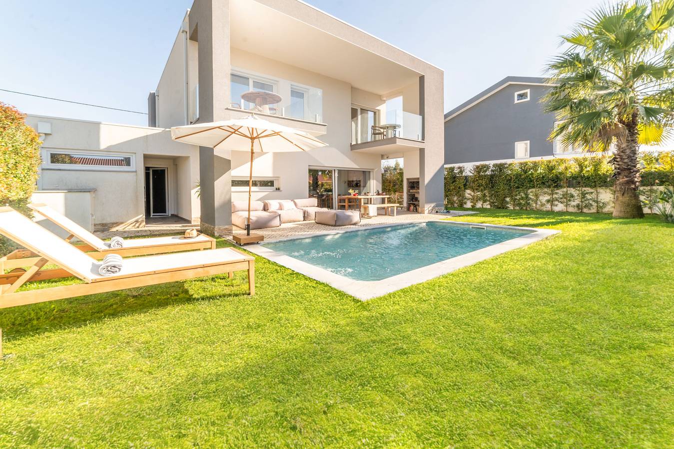 Villa Ceyda in Aroeira, Charneca de Caparica e Sobreda