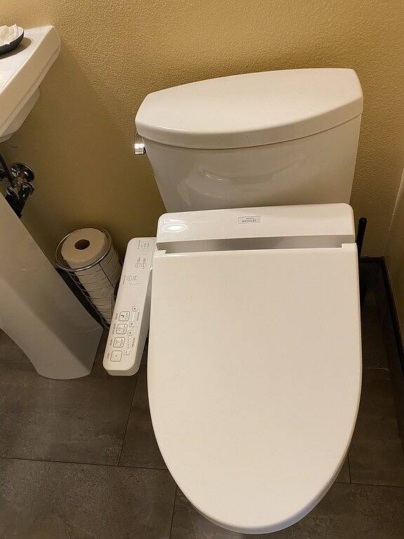 1133 The 3 Oaks 30 night fully furnished stay at a great price. Full Amenities! in Salem (OR), Willamette Valley