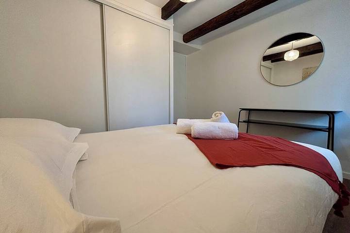 Location de vacances pour 4 personnes, avec jardin à Naves - 2