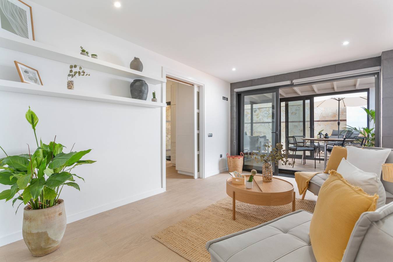 Holiday Home 'Toro 2' with Sea View and Private Terrace in Puerto de Corralejo, La Oliva