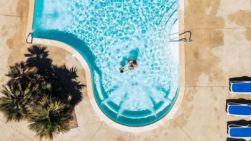 Mobil home pour 4 personnes, avec terrasse, animaux acceptés à Saint-Pol-de-Léon - 2