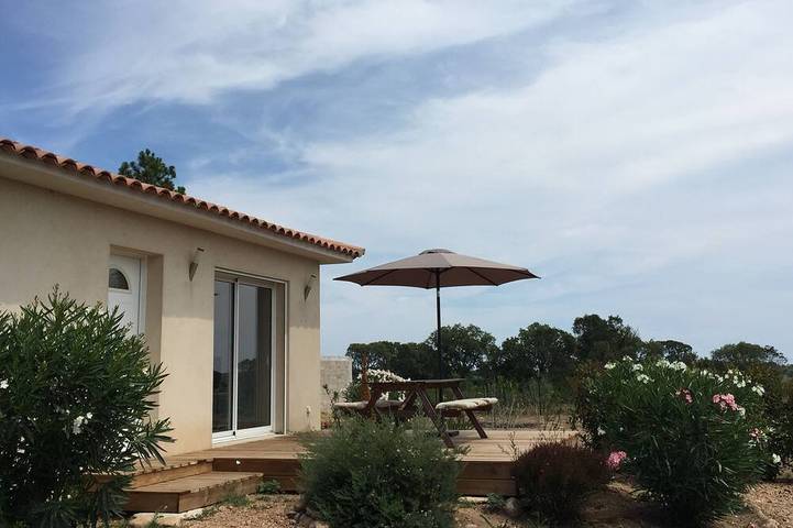 Villa pour 5 personnes, avec jardin et terrasse