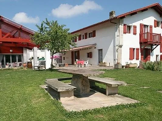 Hotel für 2 Personen, mit Ausblick und Garten sowie Balkon - 1