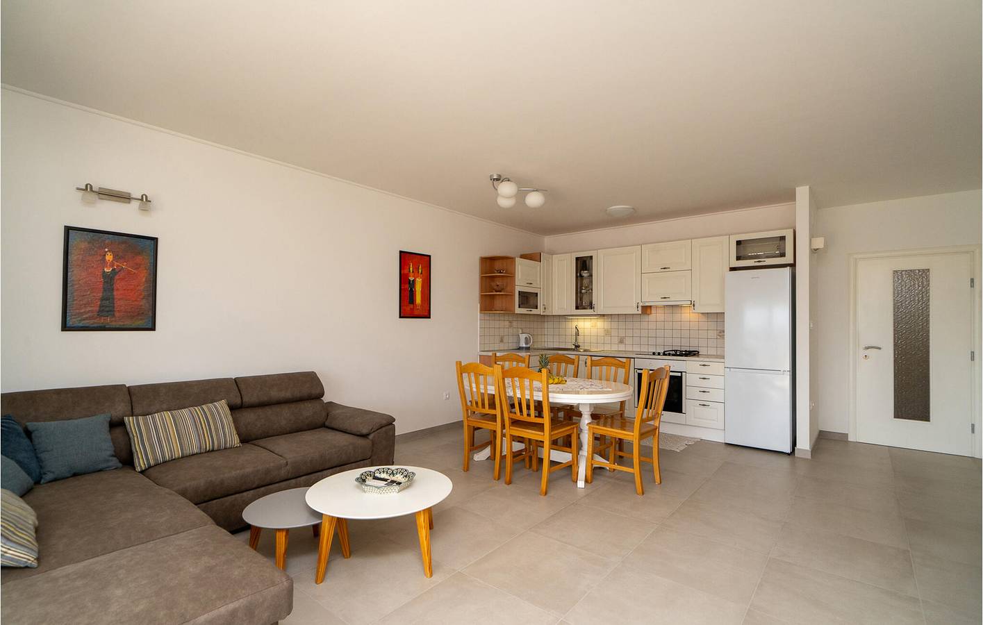 Ganze Ferienwohnung, Ferienwohnung für 4 Personen mit Terrasse in Selca, Povlija, Selca und Sumartin