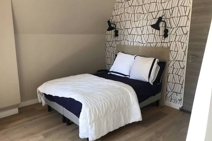 Gîte pour 4 personnes, avec jardin et sauna à Garches - 2