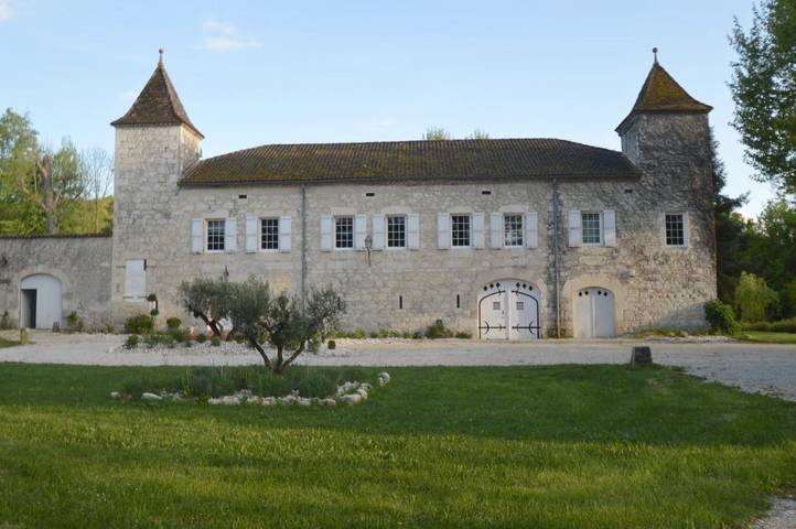 Gîte pour 2 personnes, avec jacuzzi ainsi que jardin et piscine à Castelsagrat - 3
