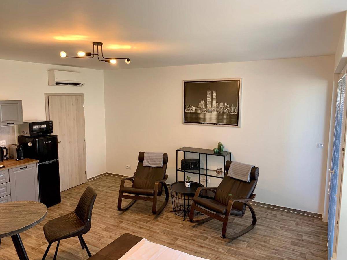 Geheel appartement, Apartmán C16 Mikulov in Mikulov, Zuid-Moravië