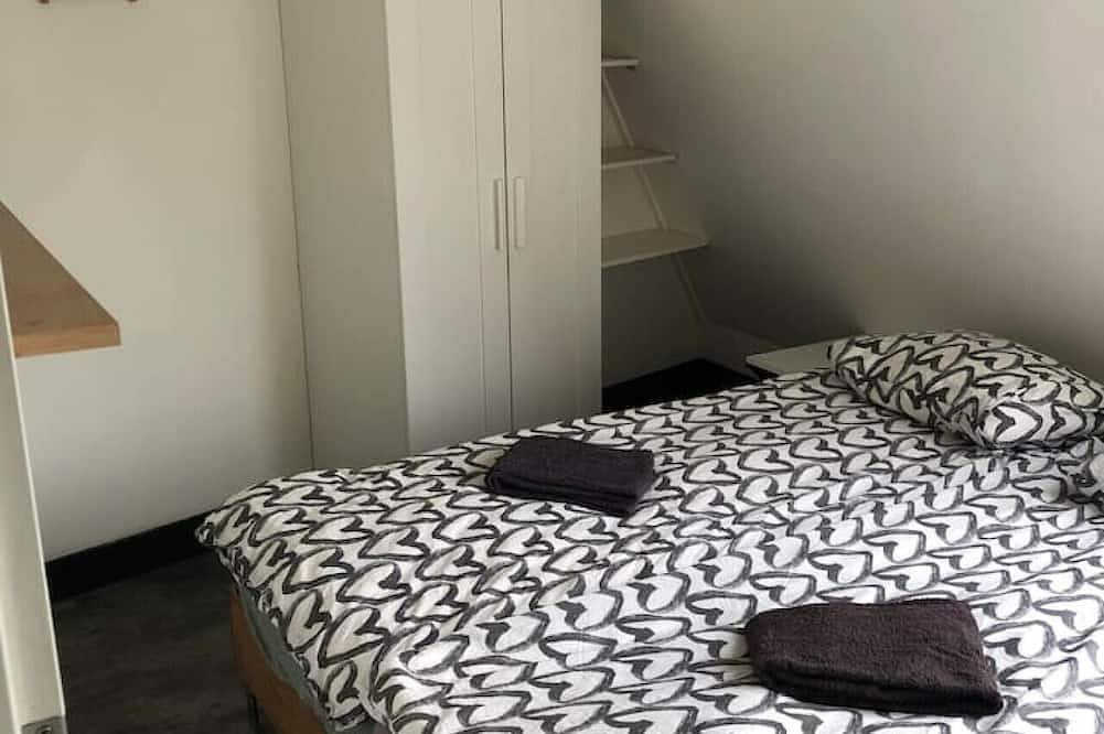 Rustig gelegen Huis met grote tuin privacy Jacuzzi in Noordwijk, Nederlandse Noordzeekust